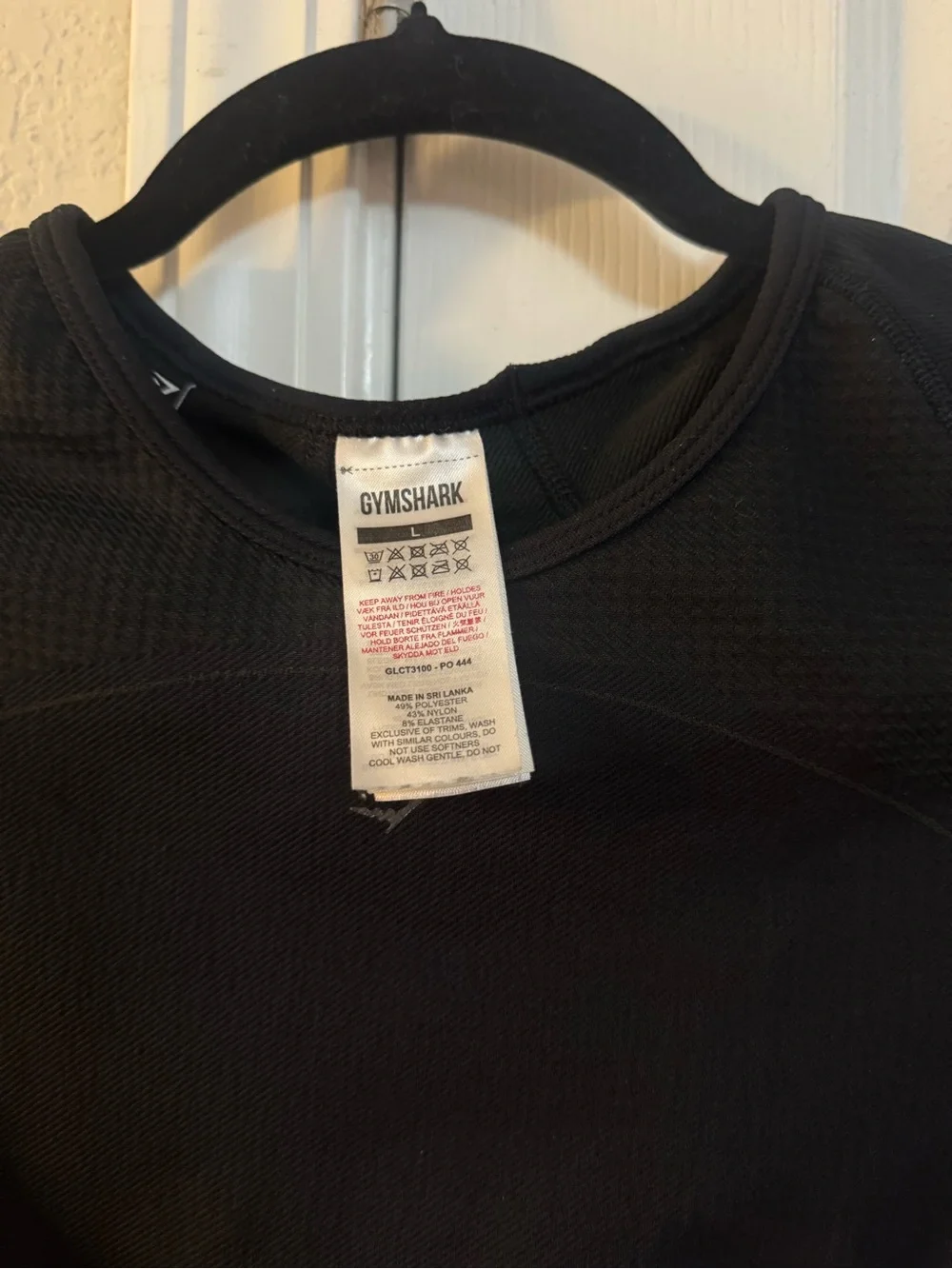 Gymshark Black Cropped Performance Tee - Picture 2 of 3
